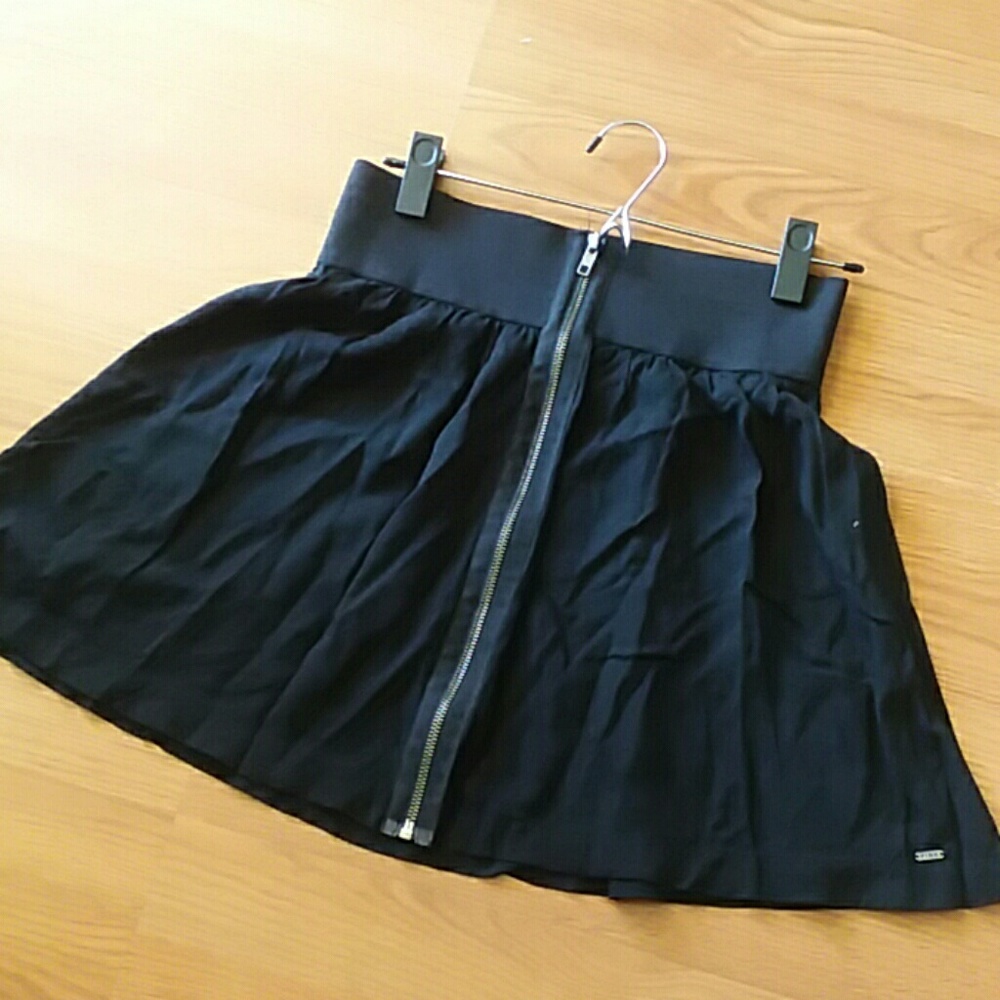 Pink by victoria skirt